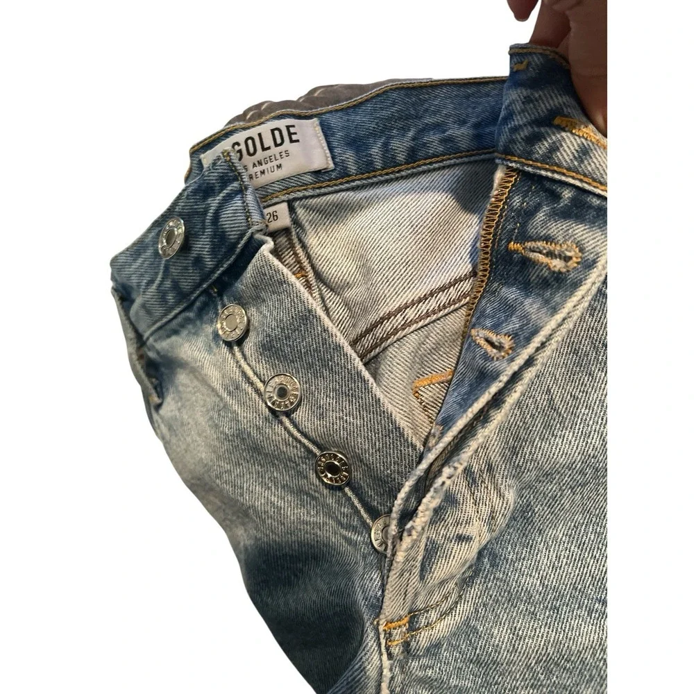 Agolde Women's Size 26 Light Blue Denim Shorts Frayed Distressed‎ High Wisted